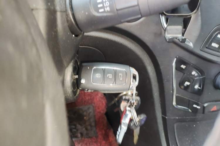 Used GAC Trumpchi GA3S Vision 2014 1.6L Automatic Luxury ESP Version Vehicle Key