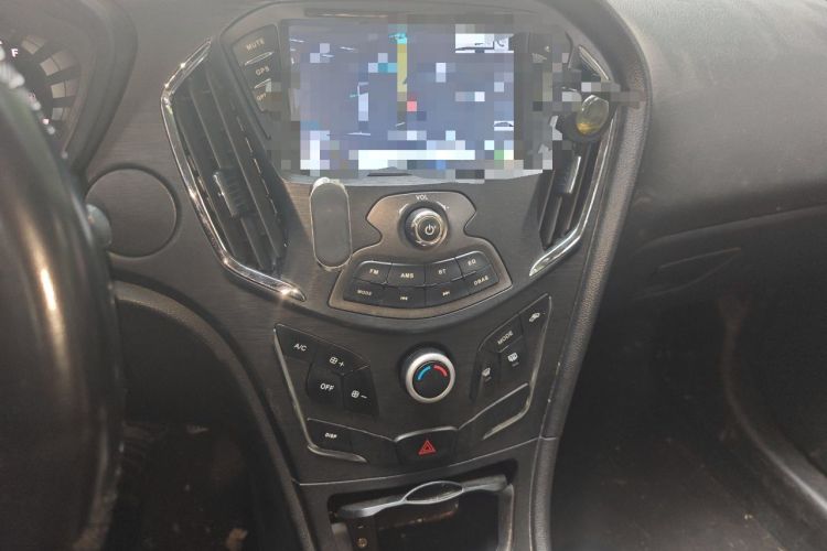 Used GAC Trumpchi GA3S Vision 2014 1.6L Manual Elite Edition Audio And AC Panel