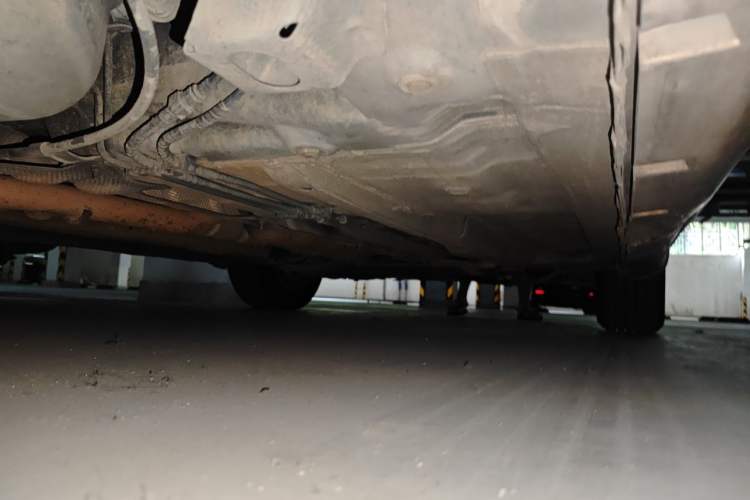 Used GAC Trumpchi GA3S Vision 2014 1.6L Automatic Elite ESP Version Chassis Rear Right