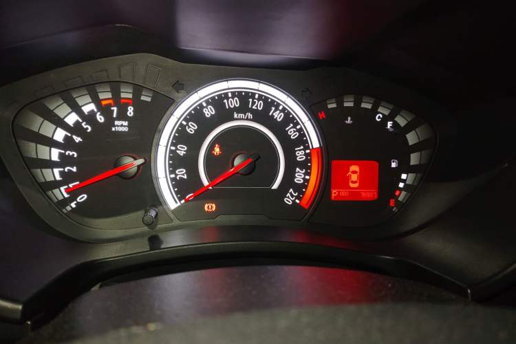 Used GAC Trumpchi GA3S Vision 2014 1.6L Automatic Luxury ESP Version Instrument Cluster