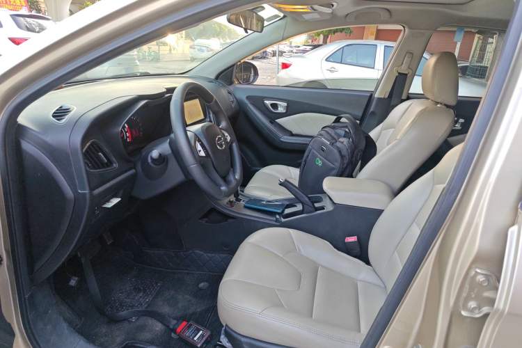 Used GAC Trumpchi GA3S Vision 2014 1.6L Automatic Luxury ESP Version Left Front Seat