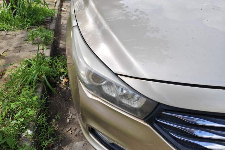 Used GAC Trumpchi GA3S Vision 2014 1.6L Manual Luxury ESP Version Right Front Headlight