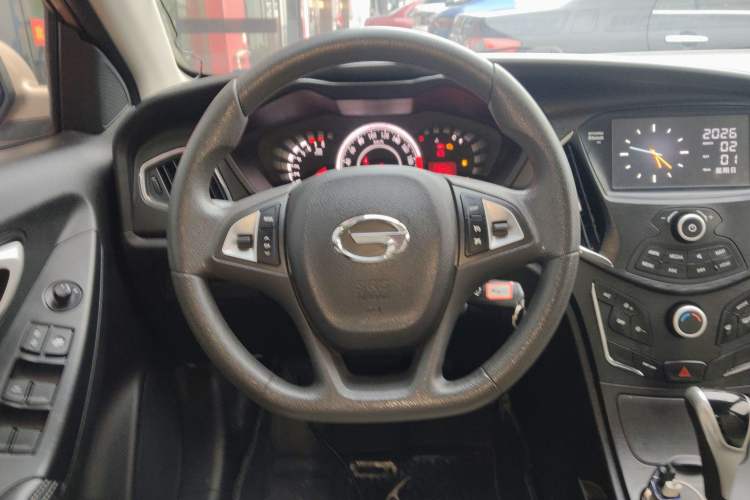 Used GAC Trumpchi GA3S Vision 2014 1.6L Automatic Luxury ESP Version Steering Wheel