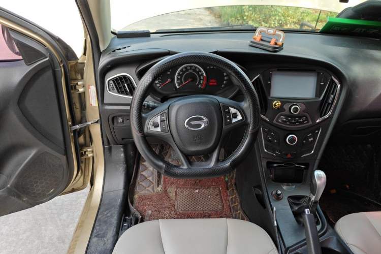 Used GAC Trumpchi GA3S Vision 2014 1.6L Manual Luxury ESP Version Steering Wheel