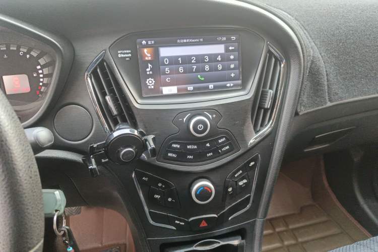 Used GAC Trumpchi GA3S Vision 2016 200T Manual Luxury ESP Edition Audio And AC Panel