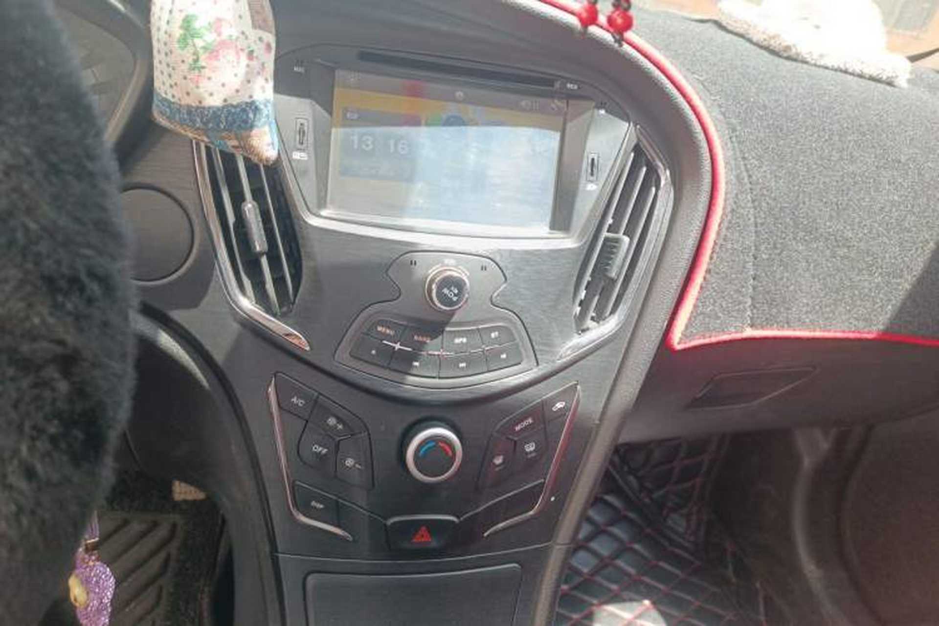 Used GAC Trumpchi GA3S Vision 2016 200T Manual Elite Edition Audio And AC Panel
