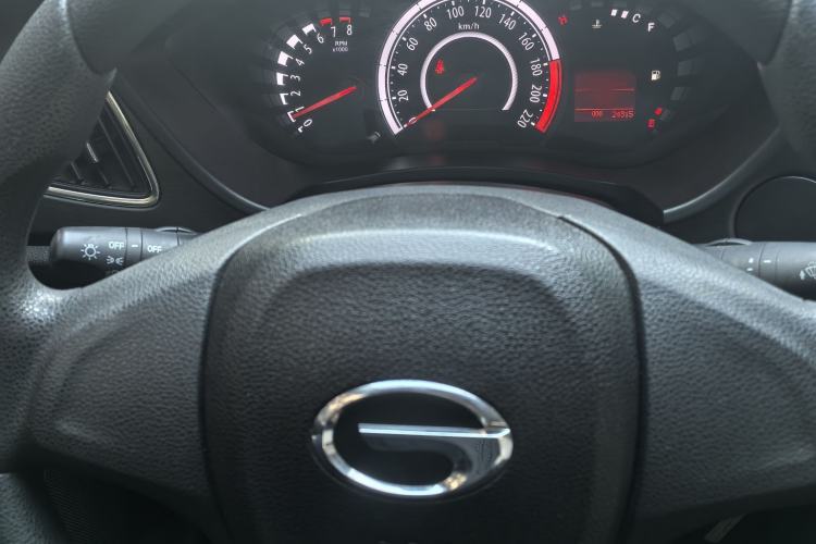 Used GAC Trumpchi GA3S Vision 2016 200T Manual Elite Edition Interior 6