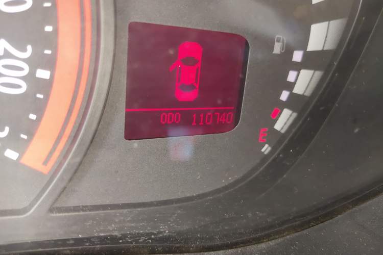Used GAC Trumpchi GA3S Vision 2016 200T Manual Elite Edition Odometer Close Up