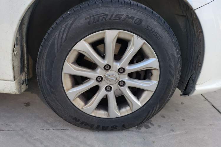 Used GAC Trumpchi GA3S Vision 2016 200T Manual Elite Edition Right Front Wheel Hub
