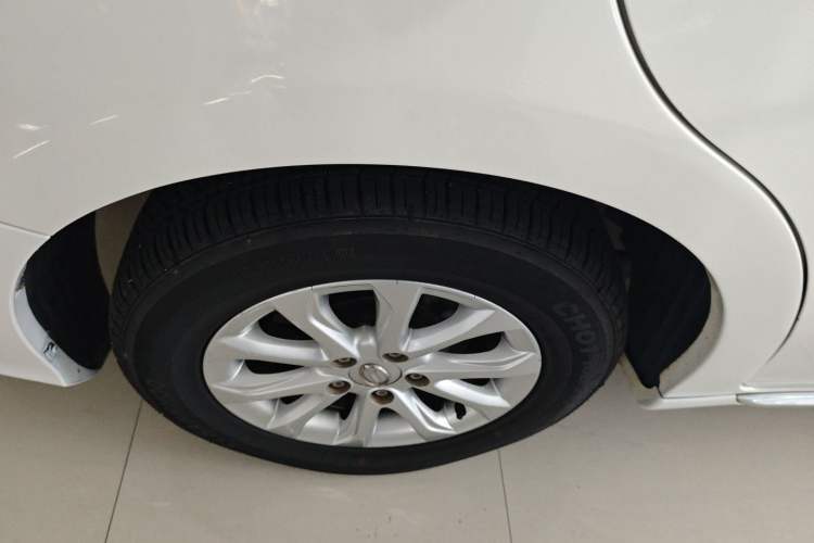 Used GAC Trumpchi GA3S Vision 2016 200T Manual Elite Edition Right Rear Wheel Hub