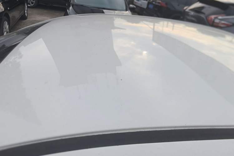 Used GAC Trumpchi GA3S Vision 2016 200T Manual Elite Edition Roof