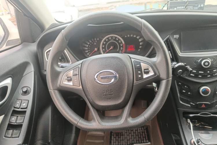 Used GAC Trumpchi GA3S Vision 2016 200T Manual Luxury ESP Edition Steering Wheel