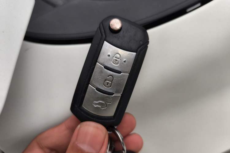 Used GAC Trumpchi GA3S Vision 2016 200T Manual Elite Edition Vehicle Key