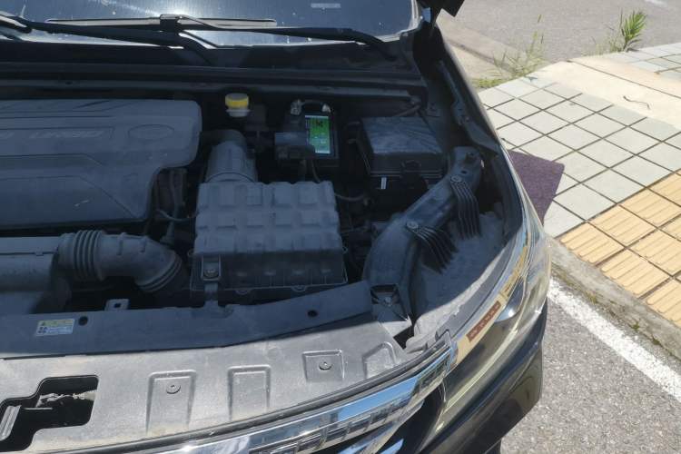 Used GAC Trumpchi GA4 2018 200T Manual Luxury Edition Engine Bay Left