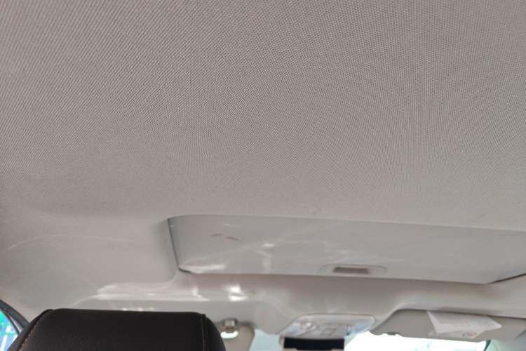 Used GAC Trumpchi GA4 2018 200T Automatic Luxury Edition Headliner