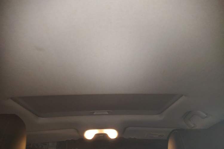 Used GAC Trumpchi GA4 2018 150N Manual Deluxe Edition Headliner