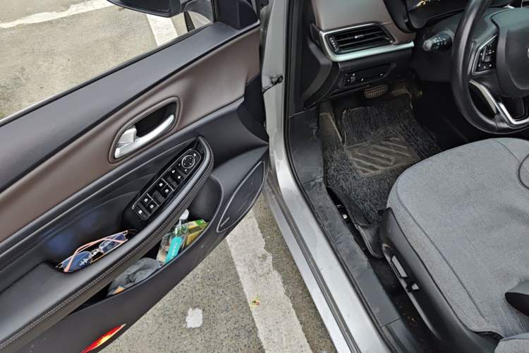 Used GAC Trumpchi GA4 2018 200T Automatic Luxury Edition Driver Seat