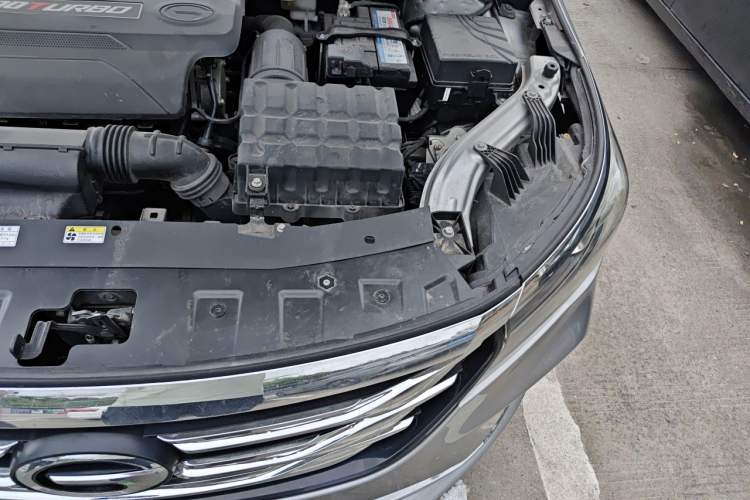 Used GAC Trumpchi GA4 2018 200T Automatic Luxury Edition Engine Bay Left