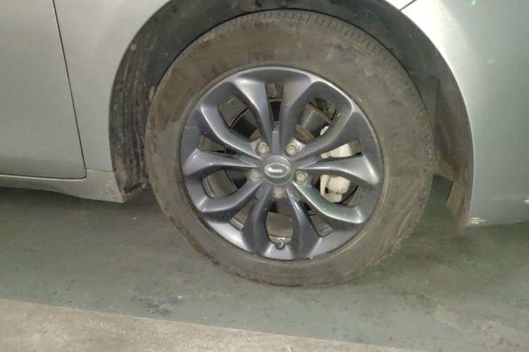Used GAC Trumpchi GA4 2018 200T Automatic Luxury Edition Right Front Wheel Hub