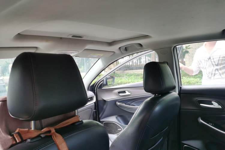 Used GAC Trumpchi GA4 2018 200T Automatic Luxury Edition Headliner