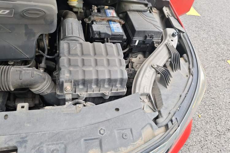Used GAC Trumpchi GA4 2018 200T Automatic Luxury Edition Engine Bay Left