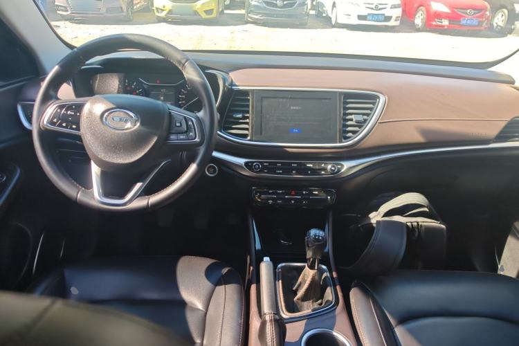 Used GAC Trumpchi GA4 2018 150N Manual Luxury Edition Center Console