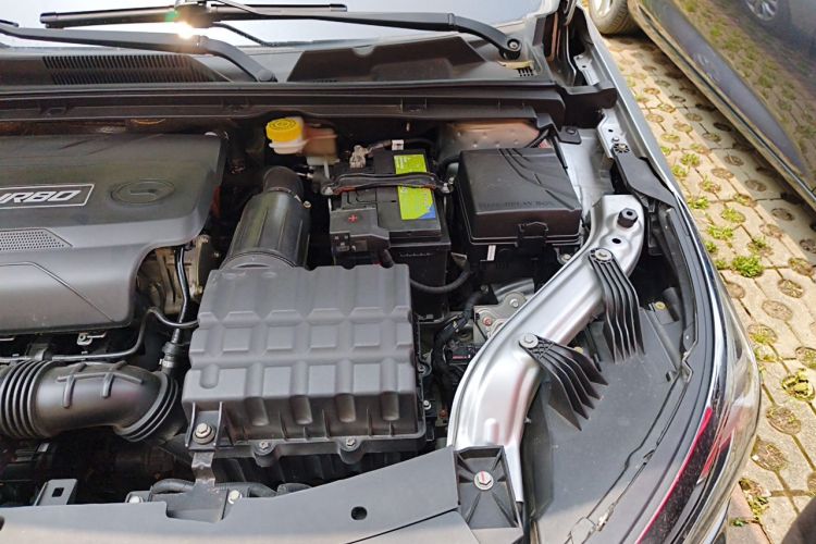 Used GAC Trumpchi GA4 2018 200T Automatic Luxury Edition Engine Bay Left