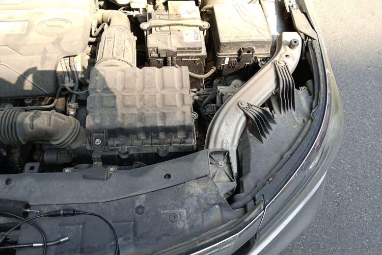 Used GAC Trumpchi GA4 2018 200T Automatic Luxury Edition Engine Bay Left