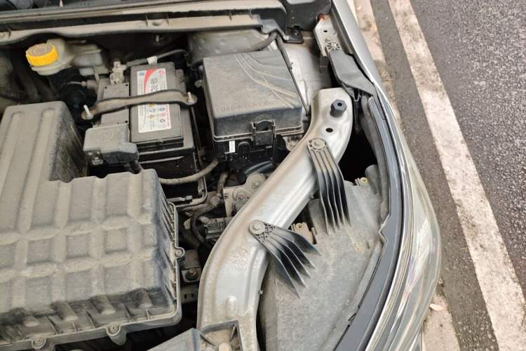 Used GAC Trumpchi GA4 2018 150N Manual Luxury Edition Engine Bay Left