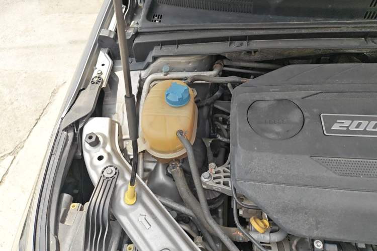 Used GAC Trumpchi GA4 2018 200T Automatic Luxury Edition Engine Bay Right