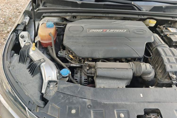 Used GAC Trumpchi GA4 2018 200T Automatic Luxury Edition Engine Bay Right
