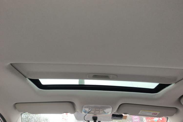 Used GAC Trumpchi GA4 2018 200T Automatic Luxury Edition Headliner