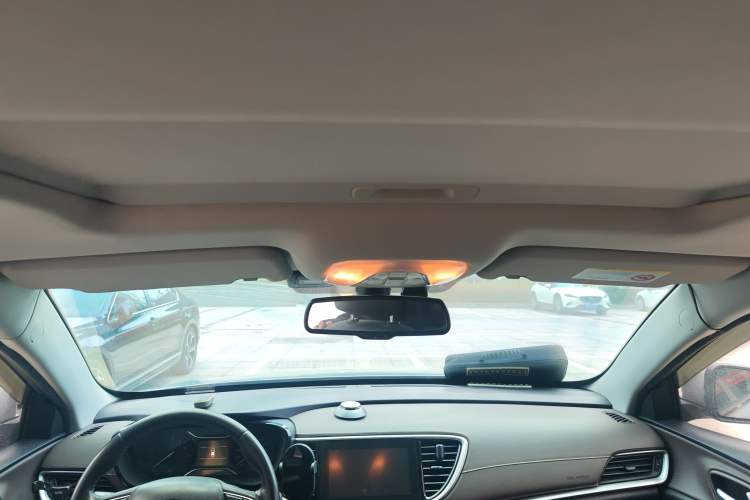 Used GAC Trumpchi GA4 2018 200T Automatic Luxury Edition Headliner