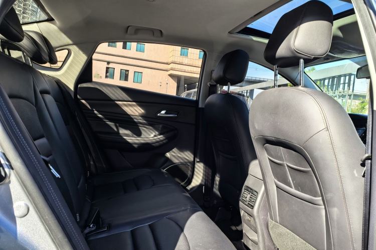 Used GAC Trumpchi GA4 2018 200T Automatic Luxury Edition Interior 12
