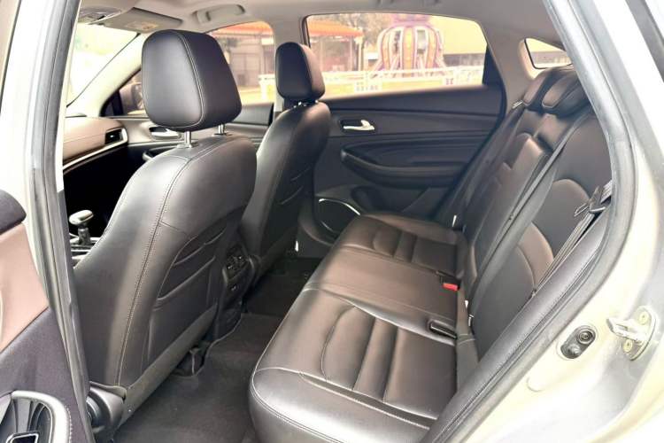 Used GAC Trumpchi GA4 2018 200T Automatic Luxury Edition Interior 4