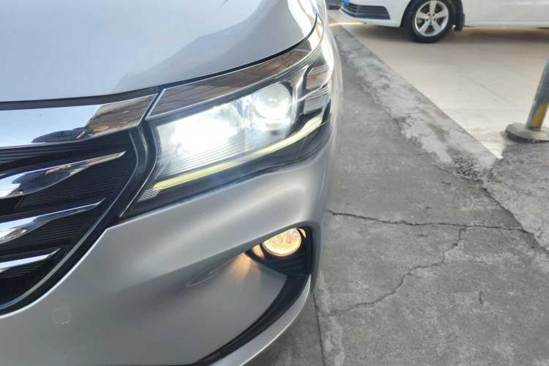 Used GAC Trumpchi GA4 2018 200T Automatic Luxury Edition Left Front Headlight
