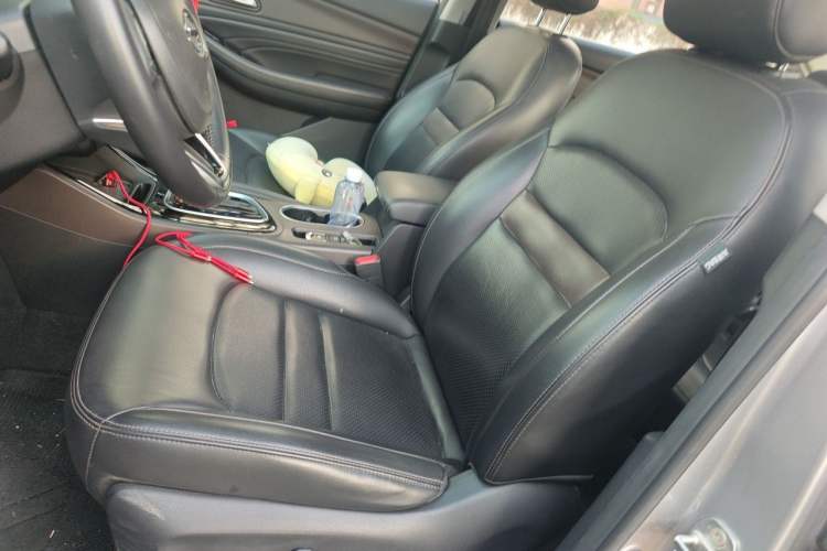 Used GAC Trumpchi GA4 2018 200T Automatic Luxury Edition Left Front Seat