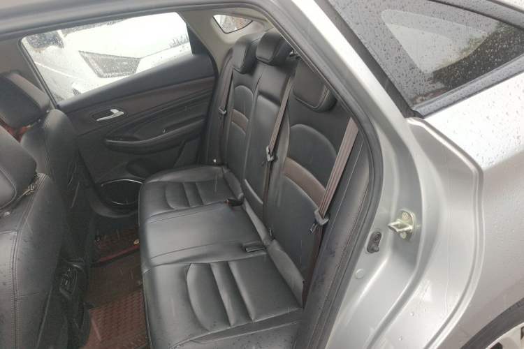 Used GAC Trumpchi GA4 2018 200T Automatic Luxury Edition Left Rear Seat