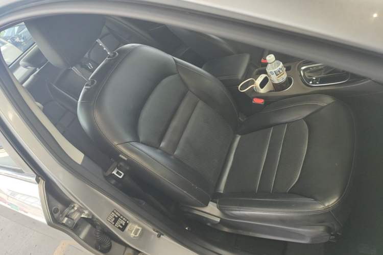 Used GAC Trumpchi GA4 2018 200T Automatic Luxury Edition Right Front Seat