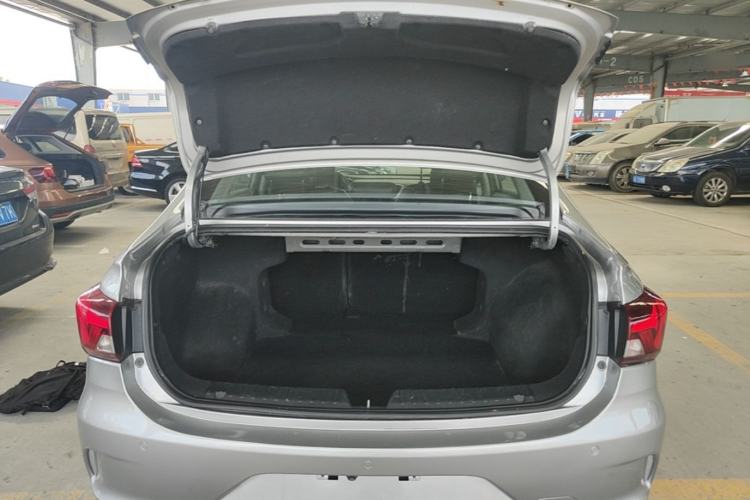 Used GAC Trumpchi GA4 2018 200T Automatic Luxury Edition Trunk
