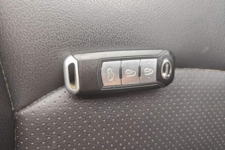 Used GAC Trumpchi GA4 2018 200T Automatic Luxury Edition Vehicle Key