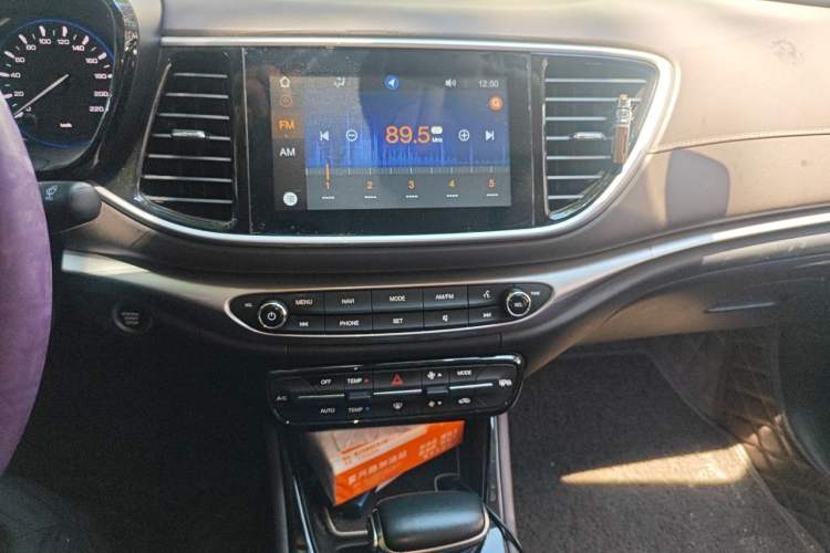Used GAC Trumpchi GA4 2018 200T Automatic Luxury Edition Audio And AC Panel