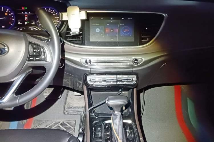 Used GAC Trumpchi GA4 2018 200T Automatic Prestige Edition Audio And AC Panel
