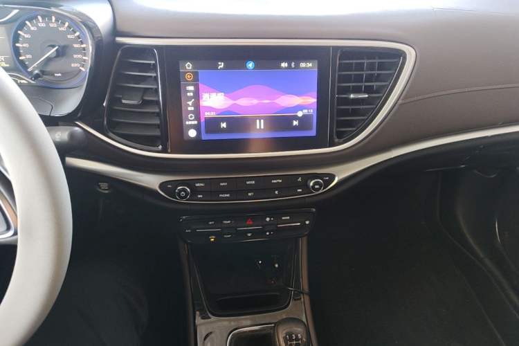 Used GAC Trumpchi GA4 2018 150N Manual Luxury Edition Audio And AC Panel