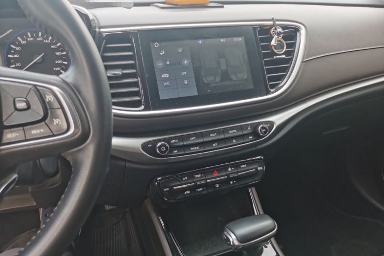 Used GAC Trumpchi GA4 2018 200T Automatic Luxury Edition Audio And AC Panel