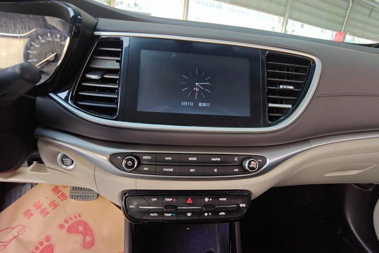 Used GAC Trumpchi GA4 2018 200T Automatic Luxury Edition Audio And AC Panel