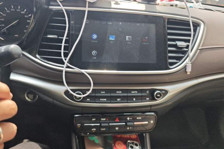 Used GAC Trumpchi GA4 2018 150N Automatic Luxury Edition Audio And AC Panel