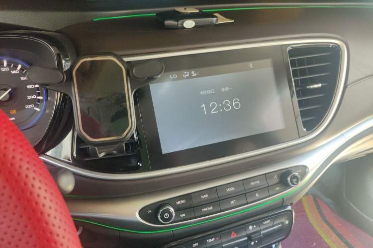 Used GAC Trumpchi GA4 2018 150N Automatic Luxury Edition Audio And AC Panel