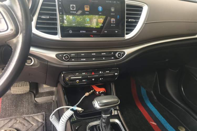 Used GAC Trumpchi GA4 2018 200T Automatic Luxury Edition Audio And AC Panel