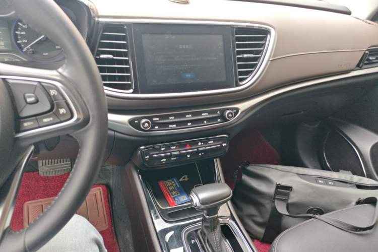 Used GAC Trumpchi GA4 2018 200T Automatic Luxury Edition Audio And AC Panel